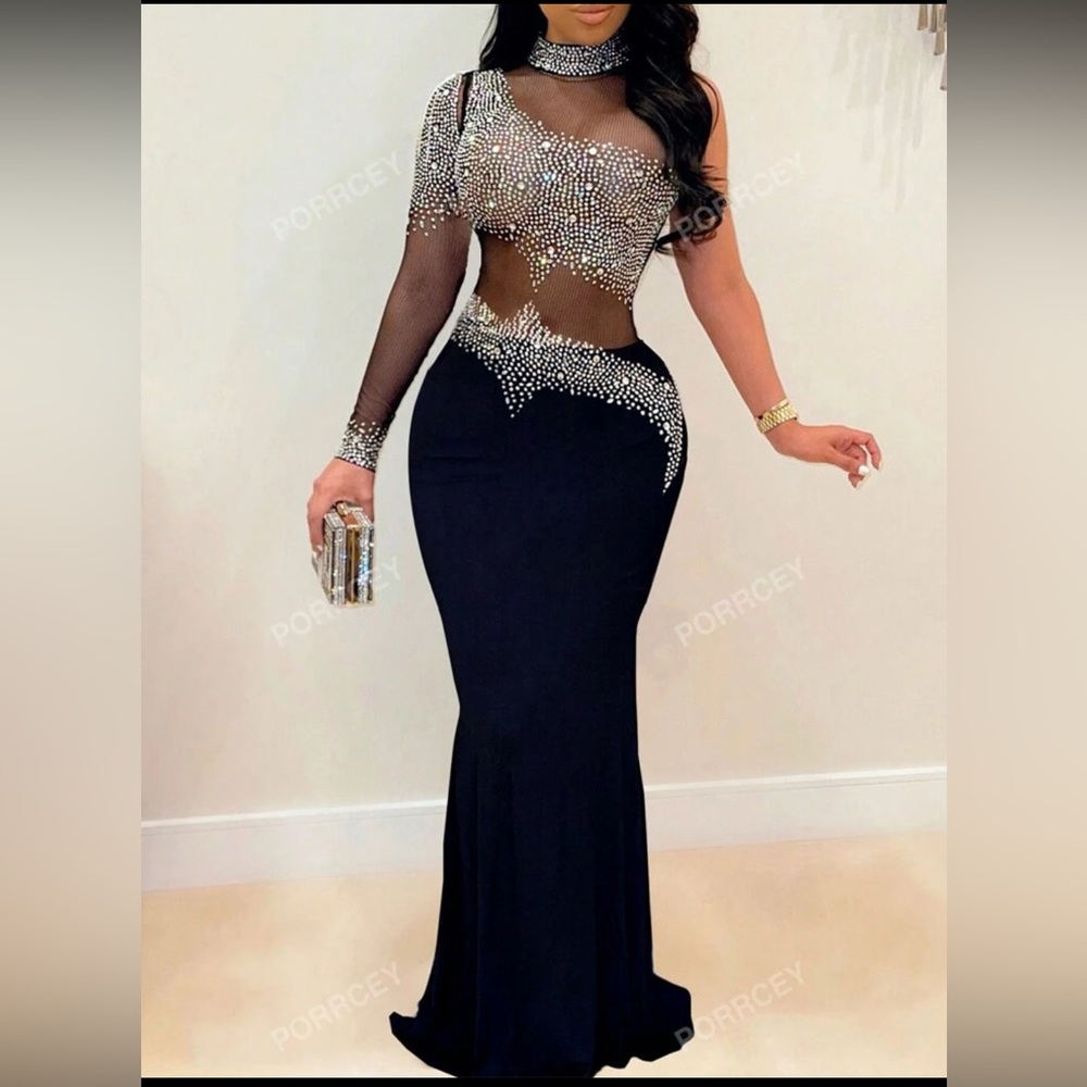 Rhinestone Detail Contrast Mesh Mermaid Hem Dress - Picture 2 of 4